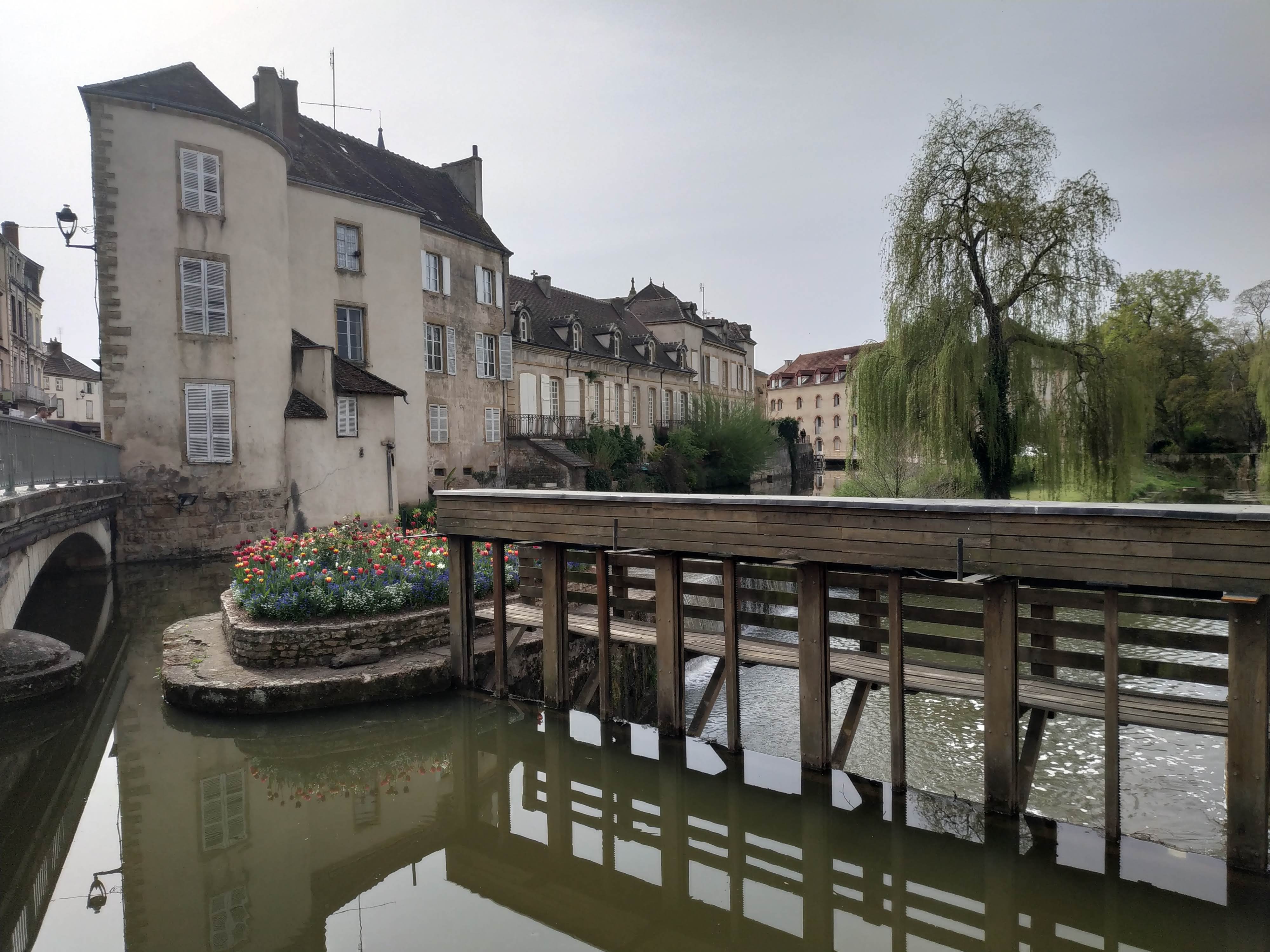 Village à côté