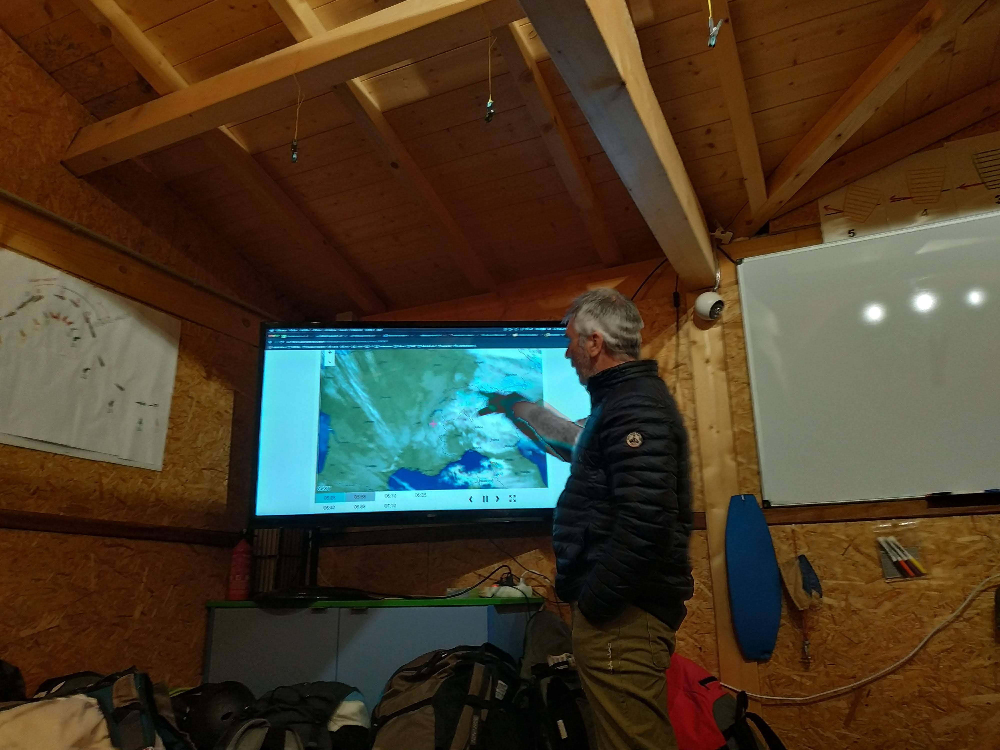 Briefing